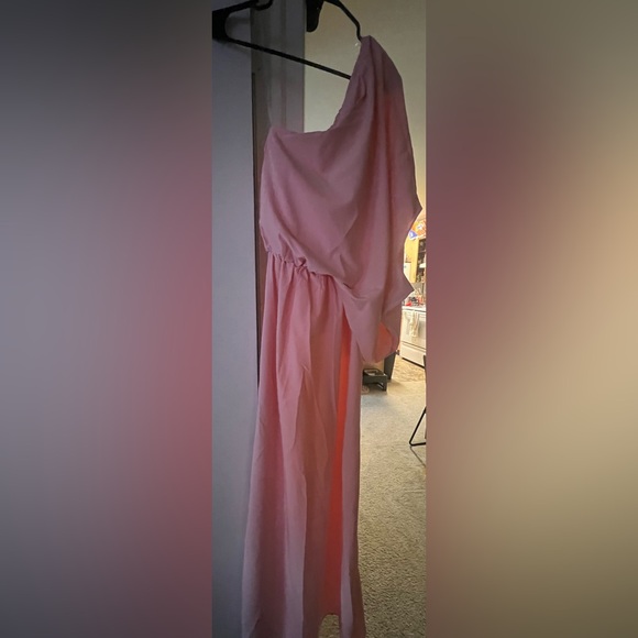 BRAND NEW One shoulder maxi dress - Picture 2 of 4